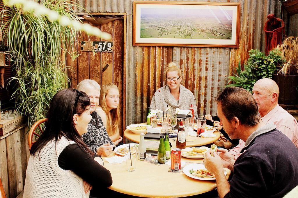 Prince Of Wales Hotel Gulgong Εξωτερικό φωτογραφία