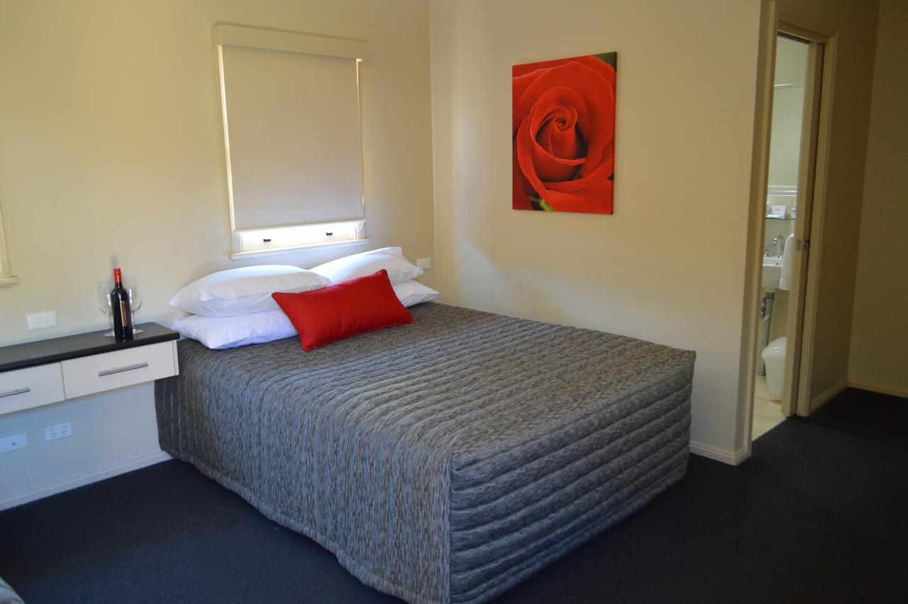 Prince Of Wales Hotel Gulgong Εξωτερικό φωτογραφία